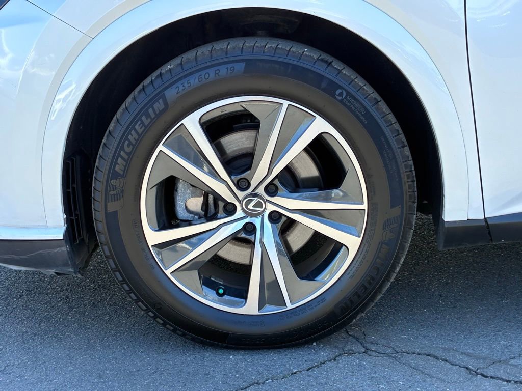 Used 2024 Lexus RX 350 Premium w/ Accessory Package (Z1) AWD/4WD image 54