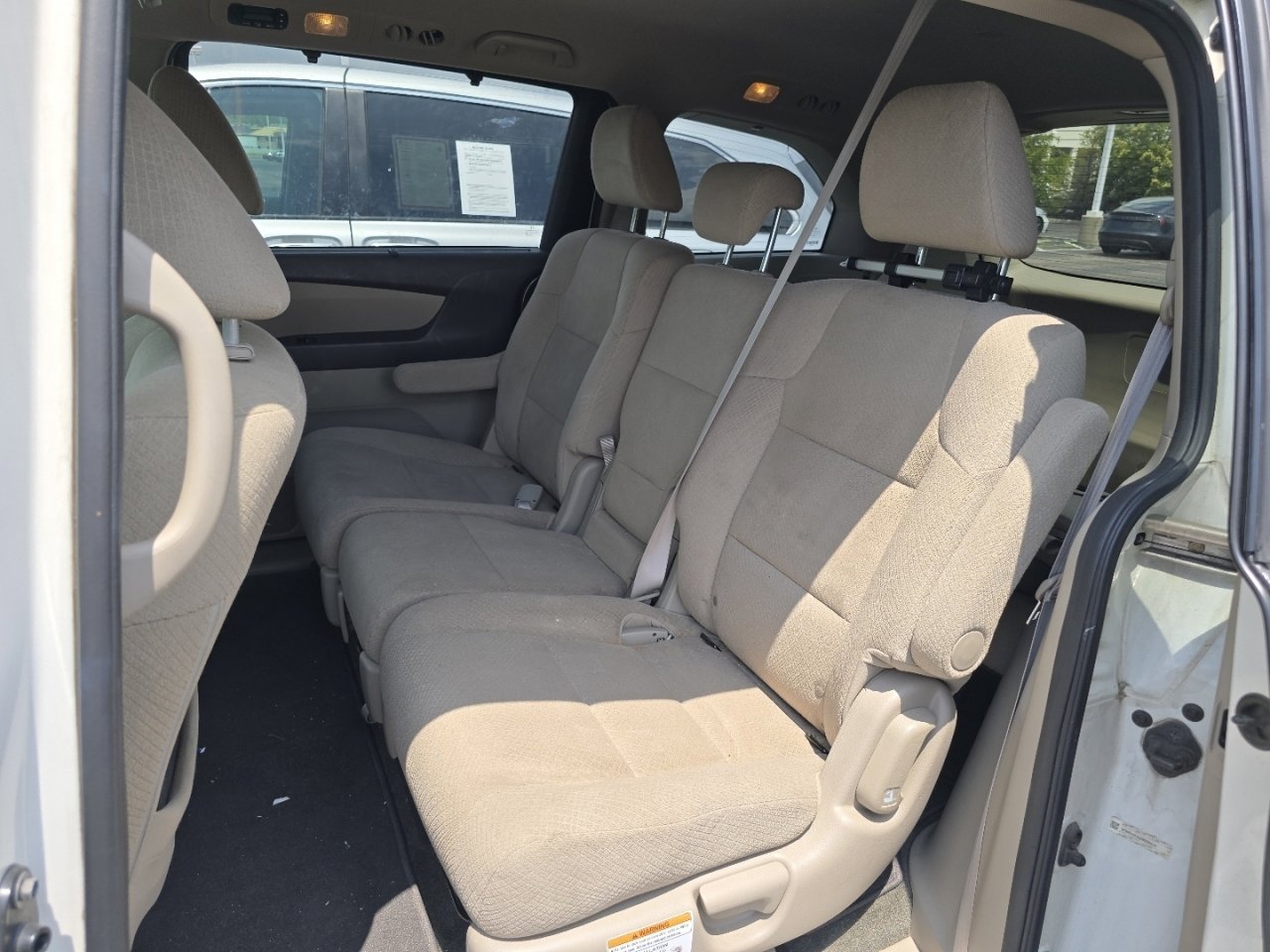 Used 2016 Honda Odyssey SE image 16