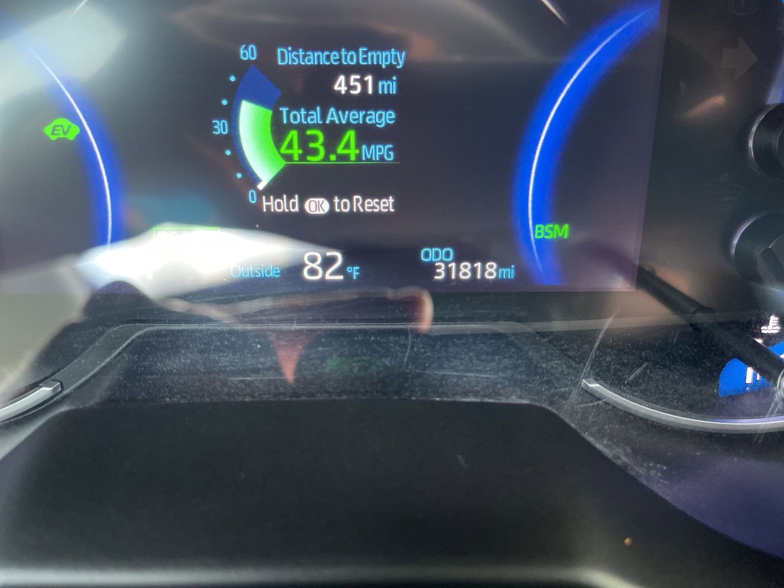 Used 2022 Toyota RAV4 XSE image 43