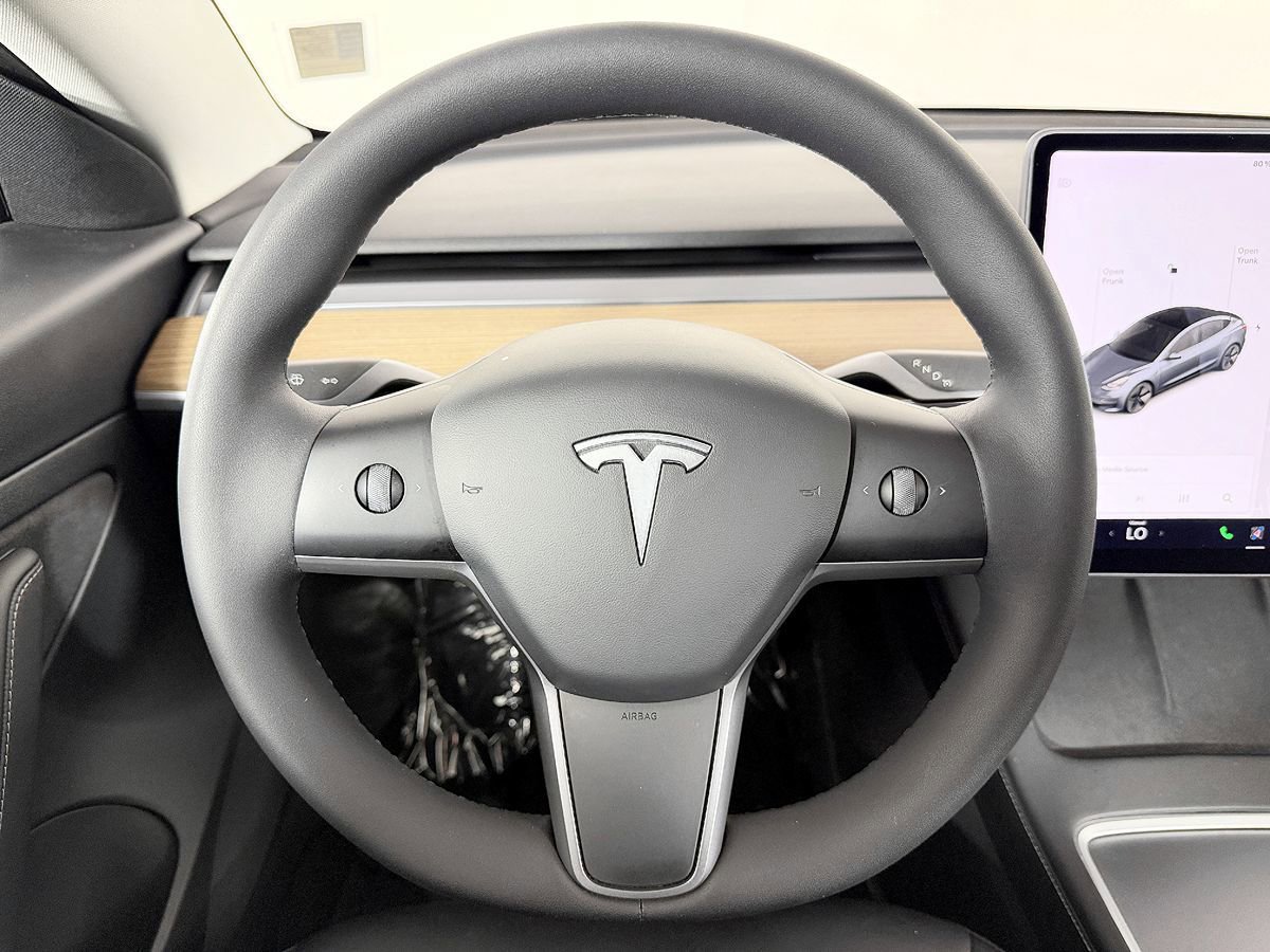 Used 2021 Tesla Model 3 Standard Range Plus image 54