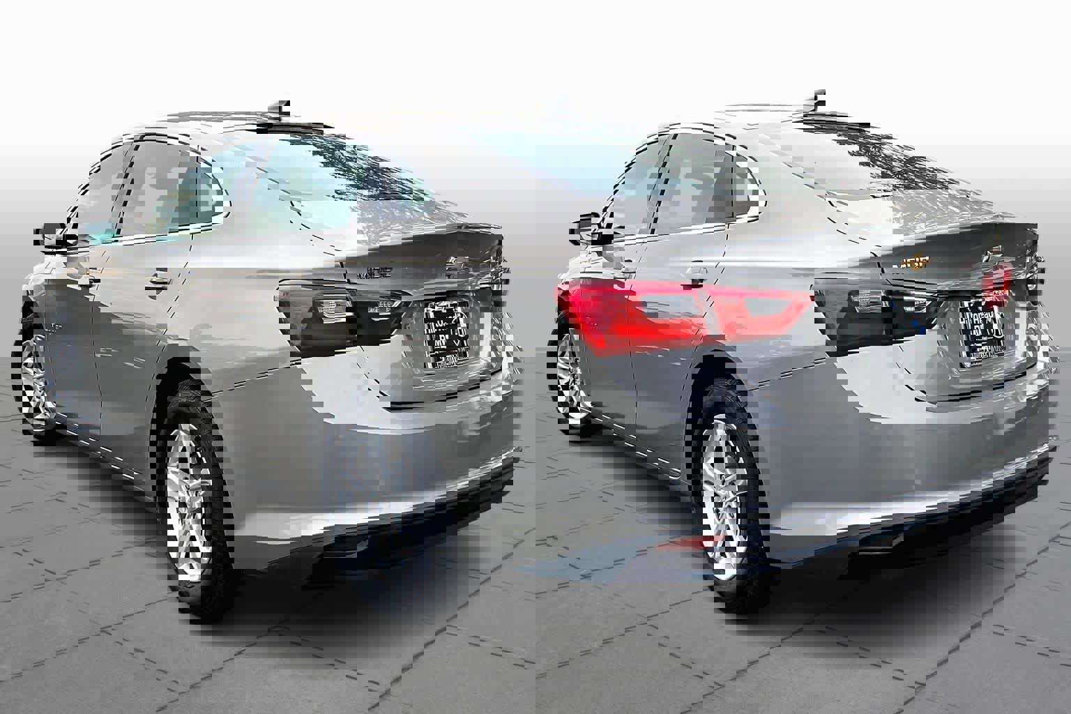 Used 2022 Chevrolet Malibu LS image 9