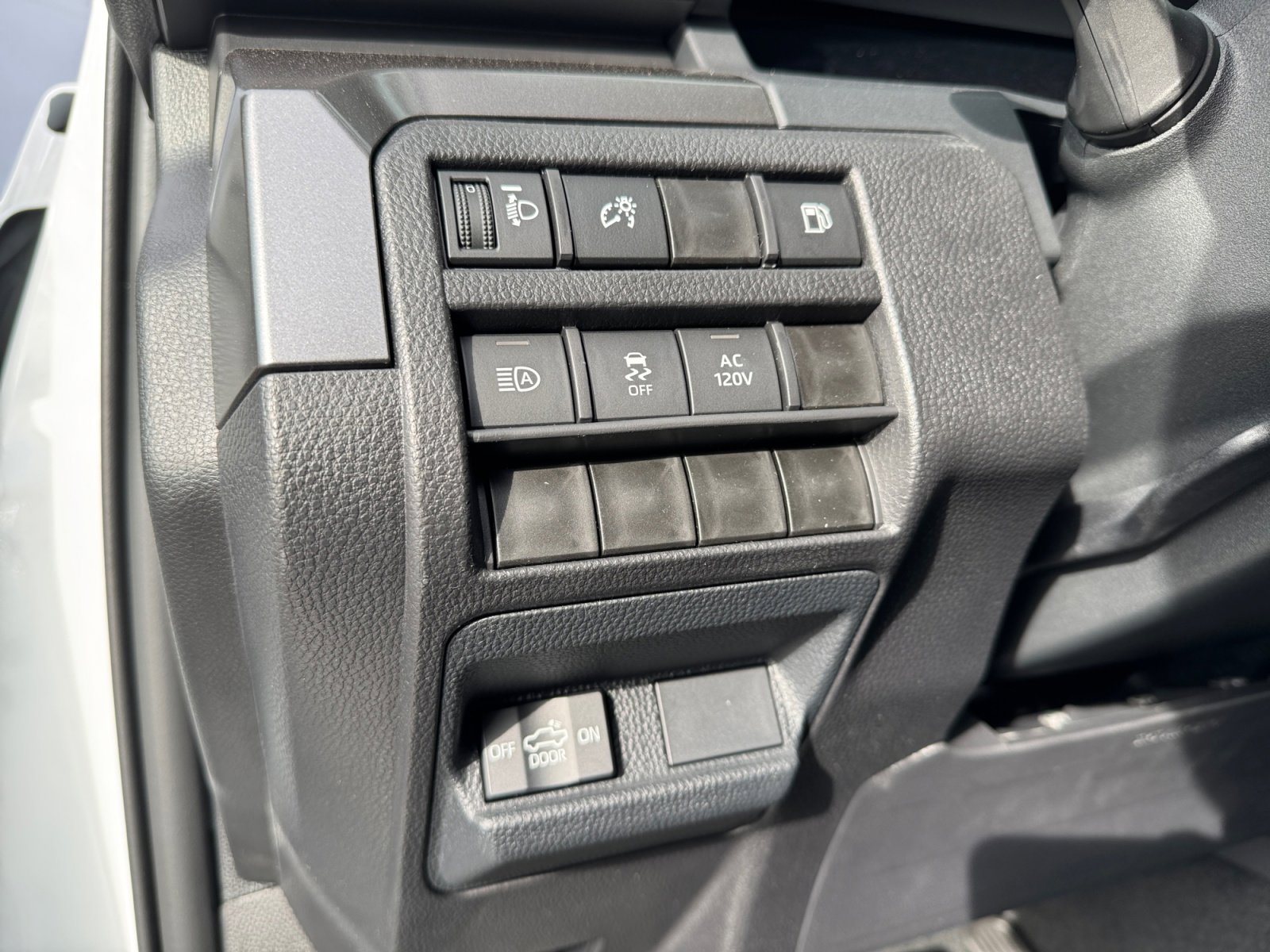 New 2025 Toyota Tacoma TRD Off-Road image 31