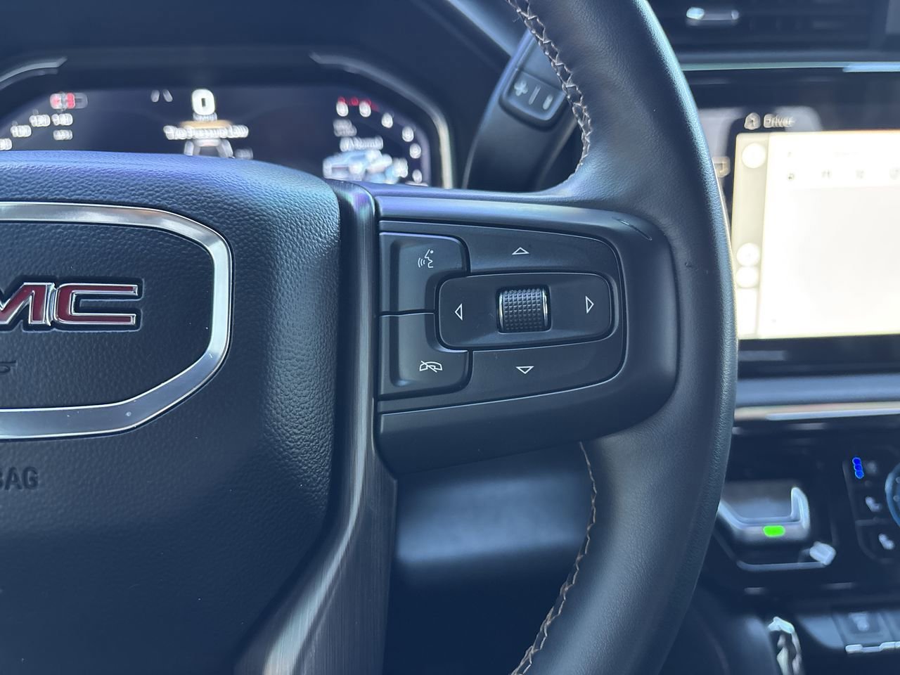 Used 2024 GMC Sierra 3500 AT4 w/ Technology Package image 29