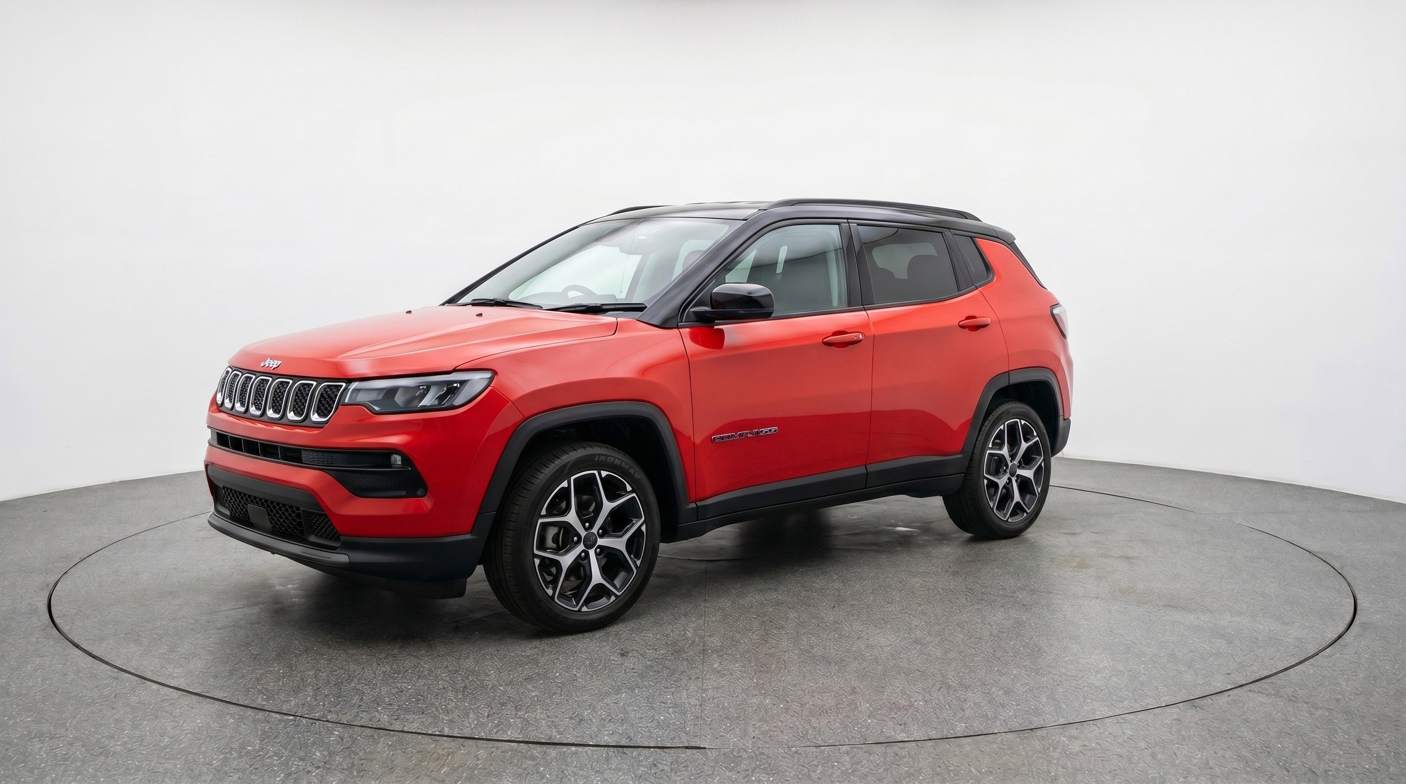 Used 2025 Jeep Compass Limited AWD/4WD image 3