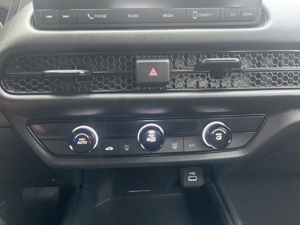 Certified 2023 Honda HR-V LX image 23