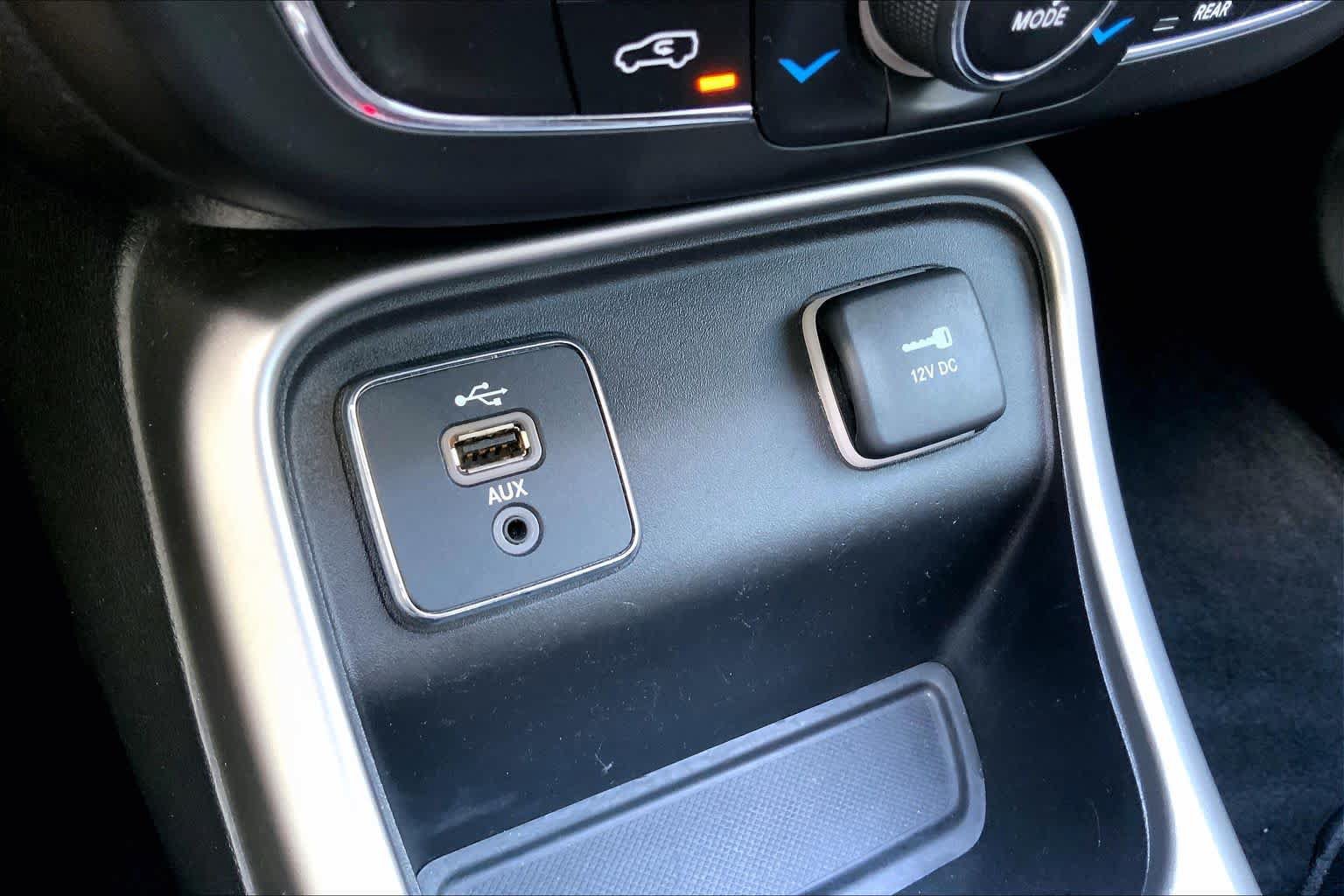 Used 2018 Jeep Compass Latitude w/ Popular Equipment Group FWD image 34