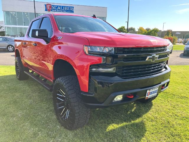 Used 2019 Chevrolet Silverado 1500 LT Trail Boss image 2