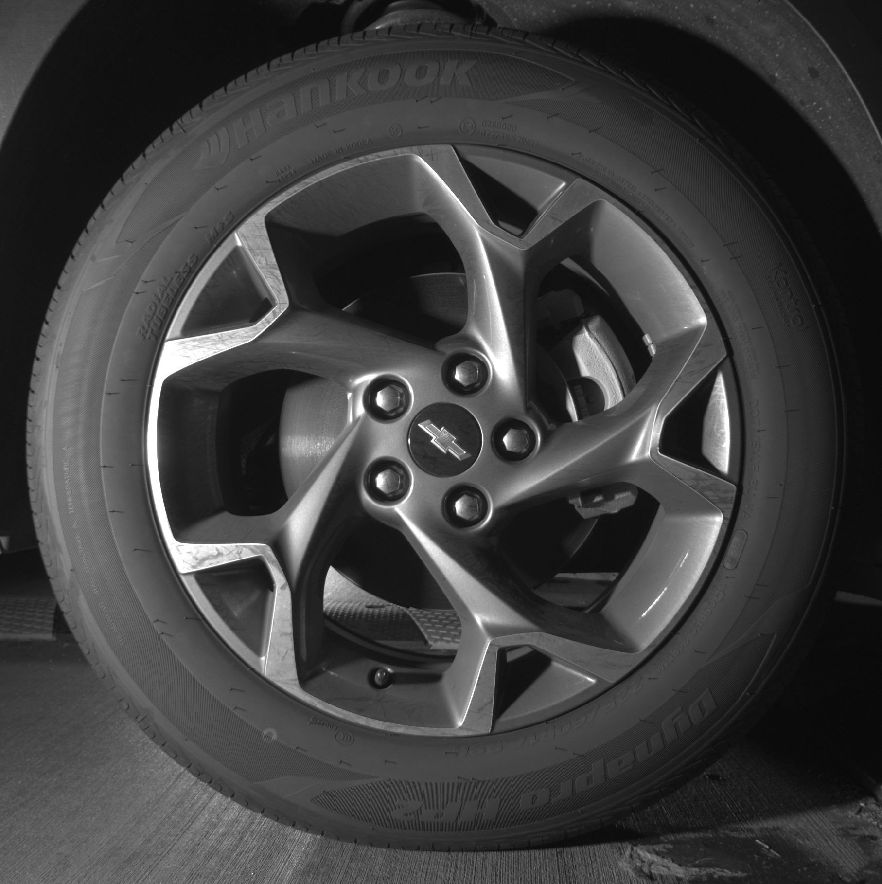 Used 2025 Chevrolet Trax LT FWD image 13