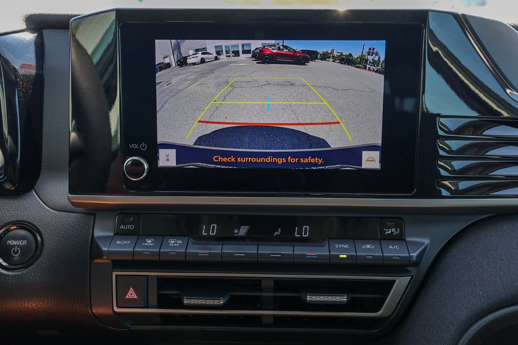 Used 2025 Toyota Camry LE FWD image 30