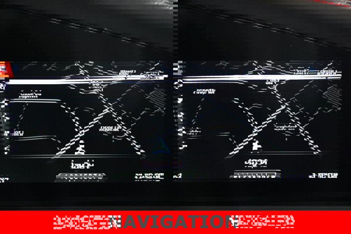 Used 2018 Alfa Romeo Giulia Quadrifoglio w/ Driver Assist Dynamic Package image 24