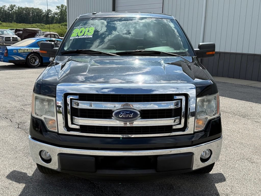 Used 2013 Ford F150 XLT w/ Mid Equipment Group RWD image 2