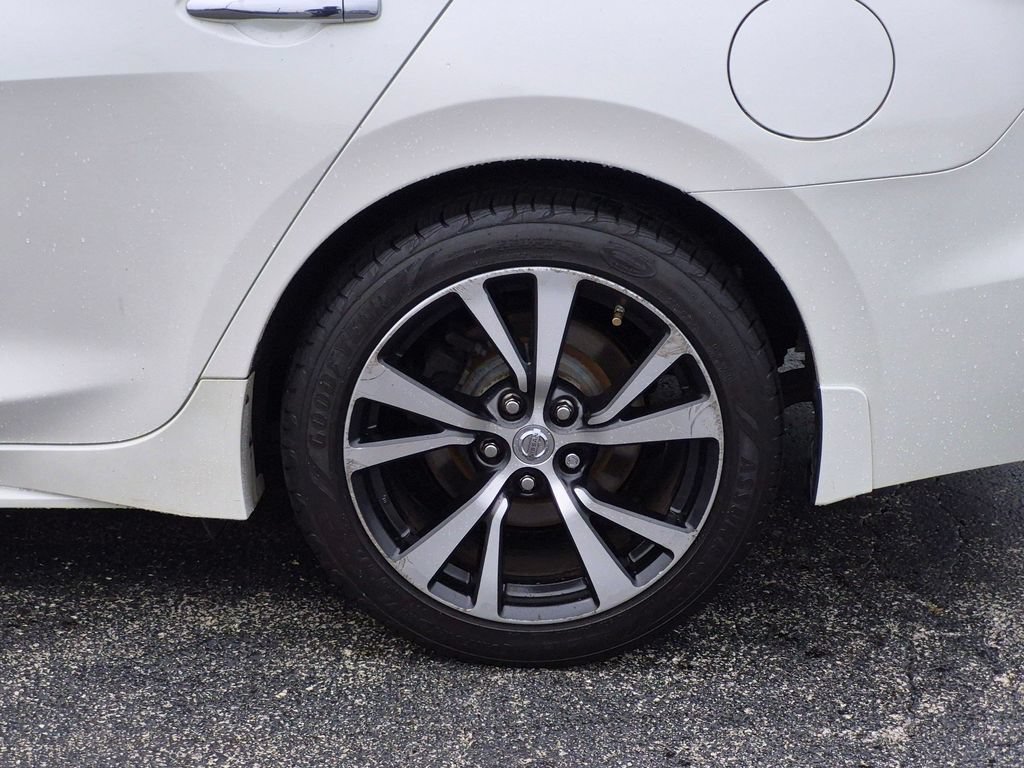Used 2016 Nissan Maxima 3.5 SL FWD image 32