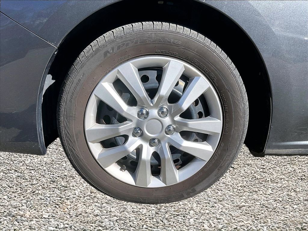 Used 2019 Subaru Impreza 2.0i image 8