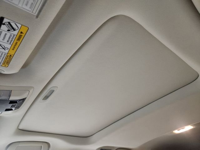 Used 2019 Lexus GX 460 Premium w/ Premium Package image 26