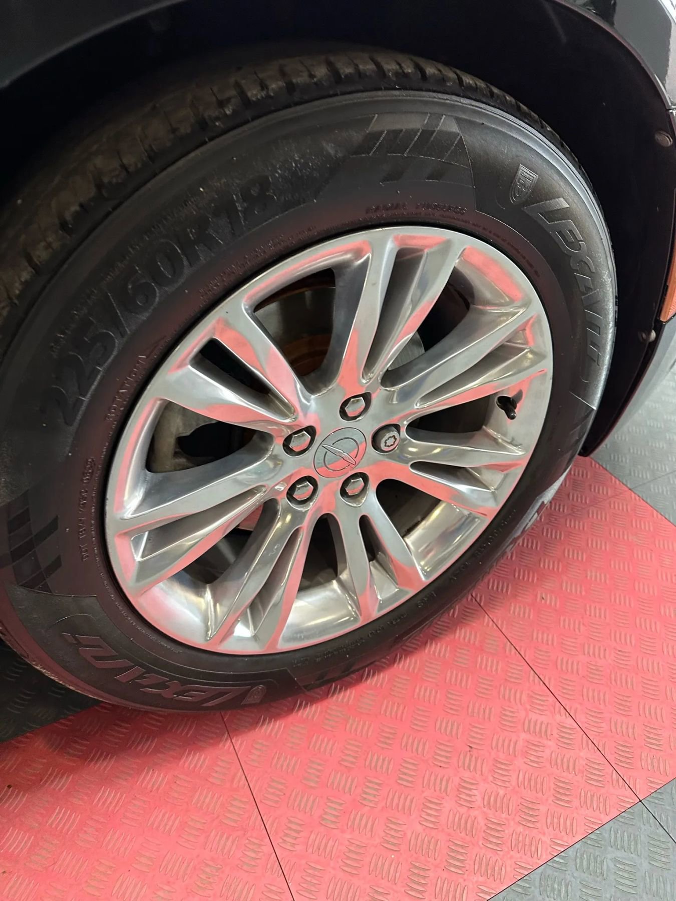 Used 2016 Chrysler 300 Limited image 33