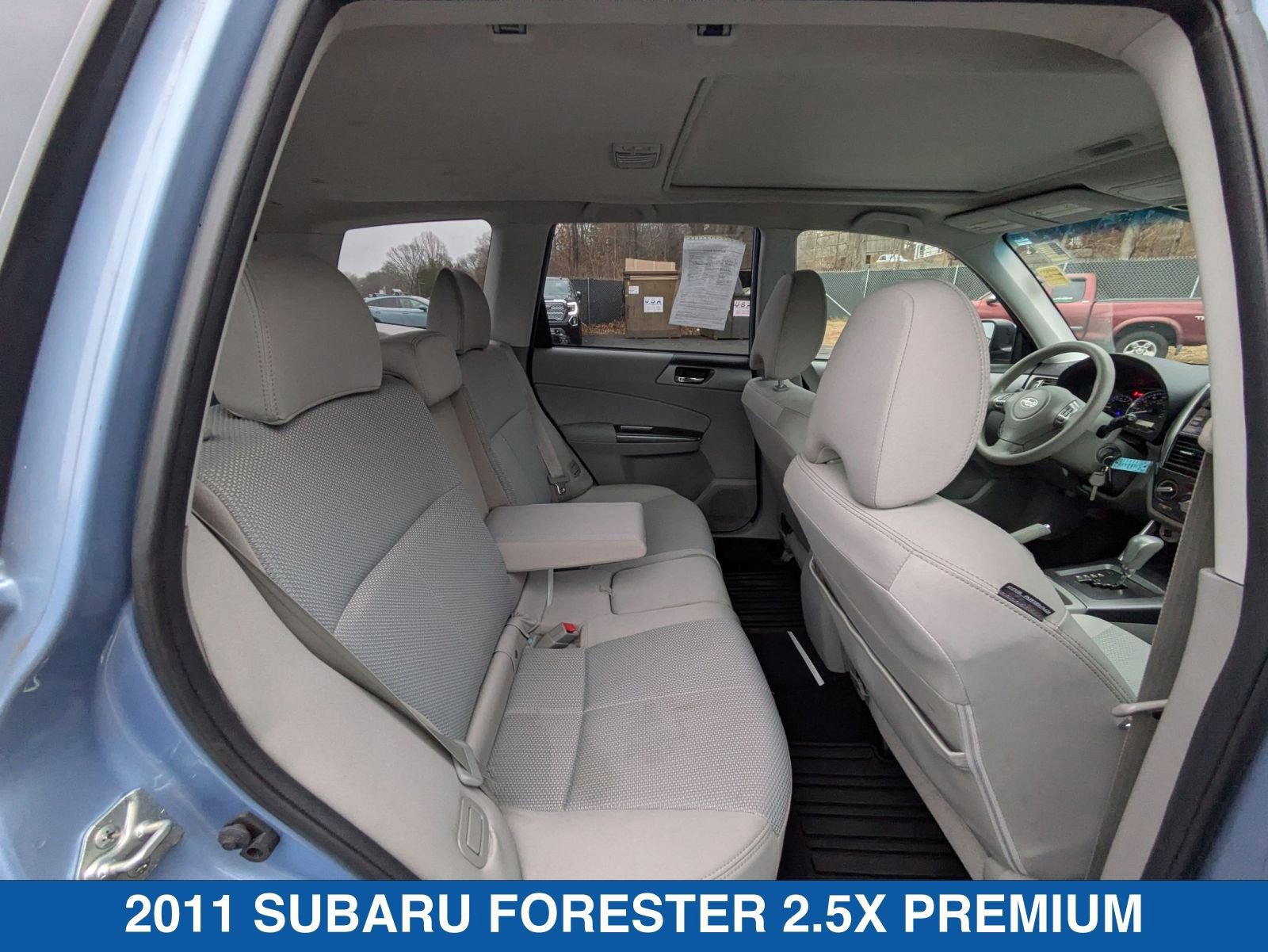 Used 2011 Subaru Forester 2.5X Premium w/ All-Weather Pkg image 32