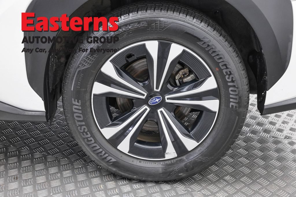 Used 2023 Subaru Solterra AWD image 32