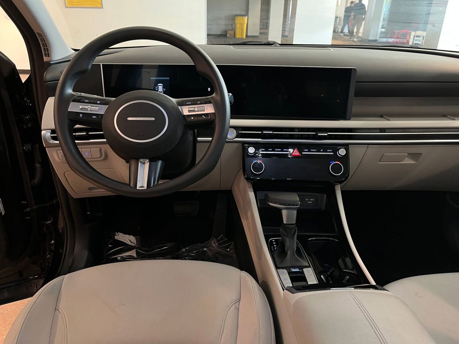 Used 2025 Hyundai Tucson SEL image 35