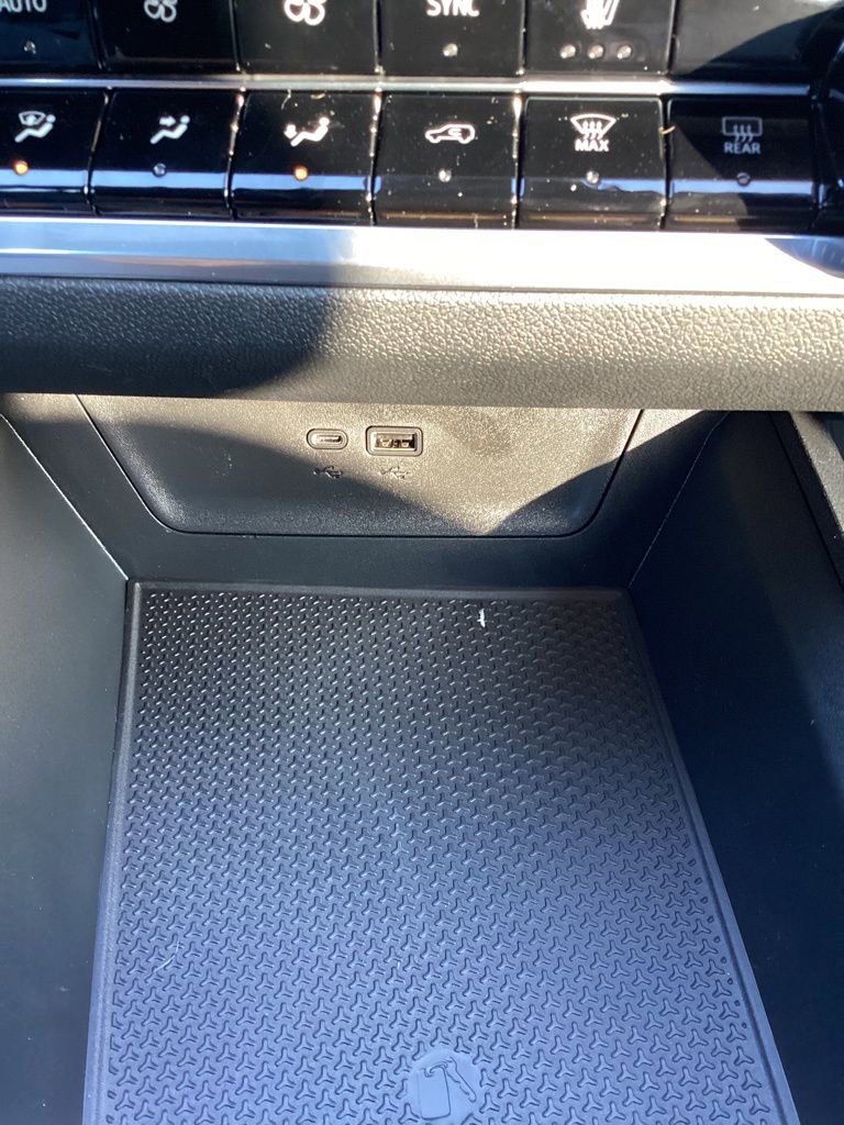 New 2026 Chevrolet Equinox LT w/ Convenience Package II image 25