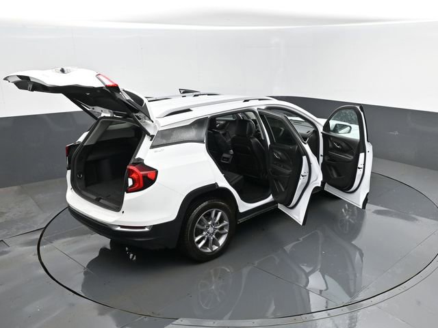 Used 2024 GMC Terrain SLT image 27