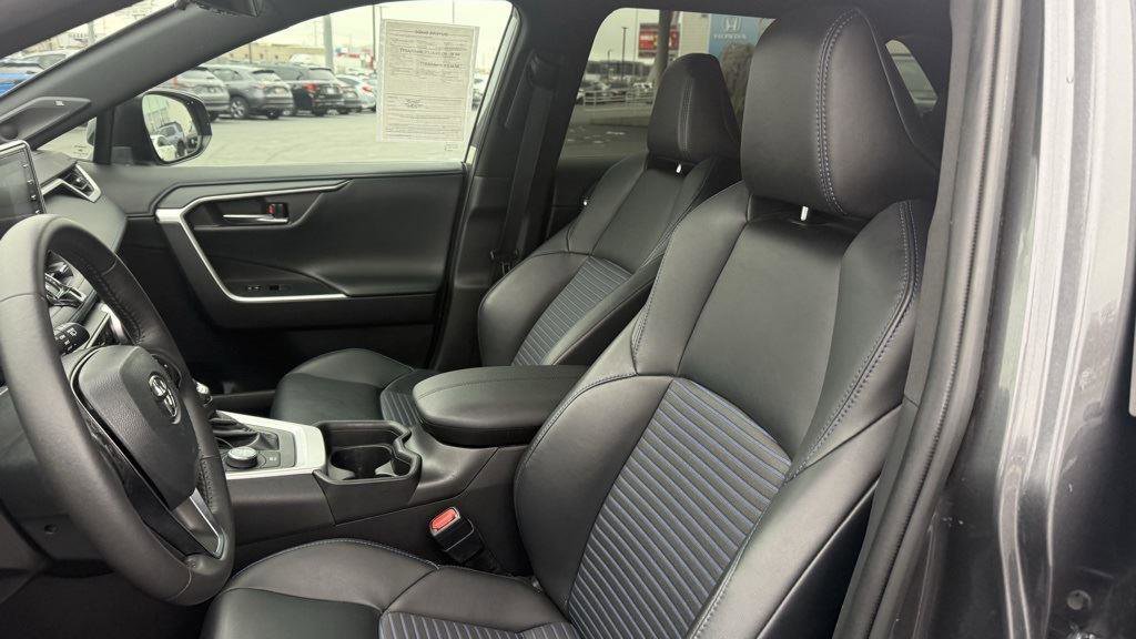 Used 2021 Toyota RAV4 XSE image 17