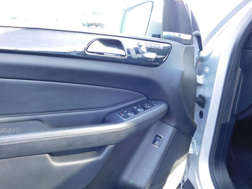 Used 2017 Mercedes-Benz GLE 350 4MATIC image 13