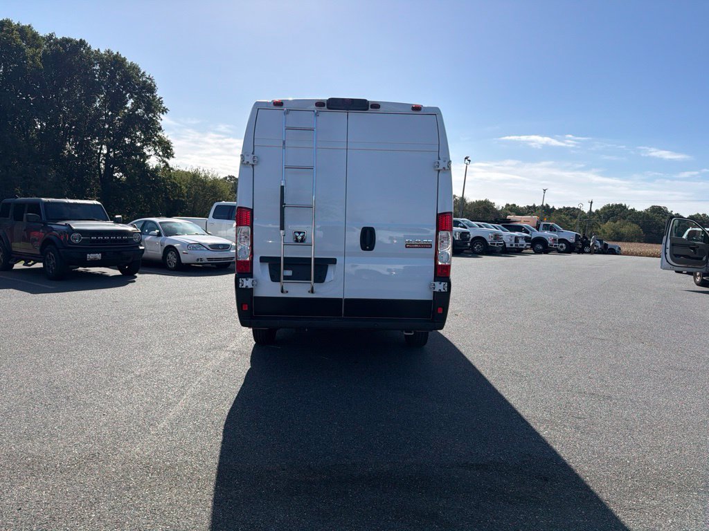 Used 2021 RAM ProMaster 3500 w/ Convenience Group FWD image 8