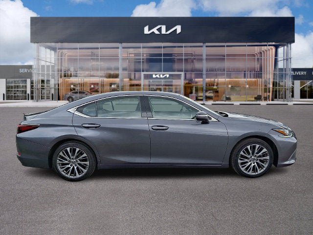 Used 2019 Lexus ES 350 w/ Premium Package FWD image 7
