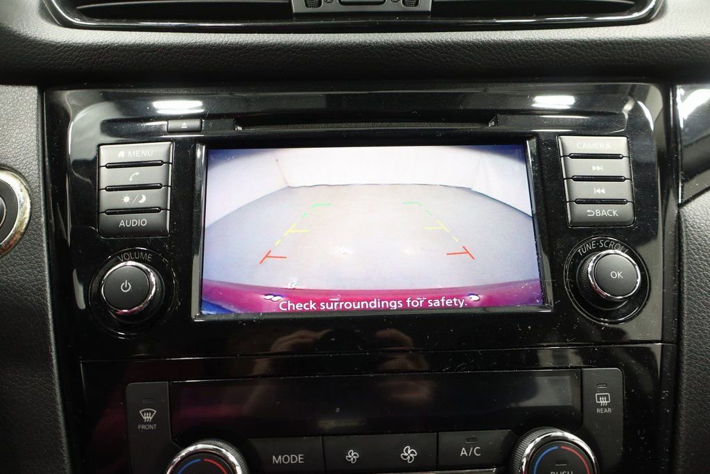 Used 2019 Nissan Rogue Sport SV image 22