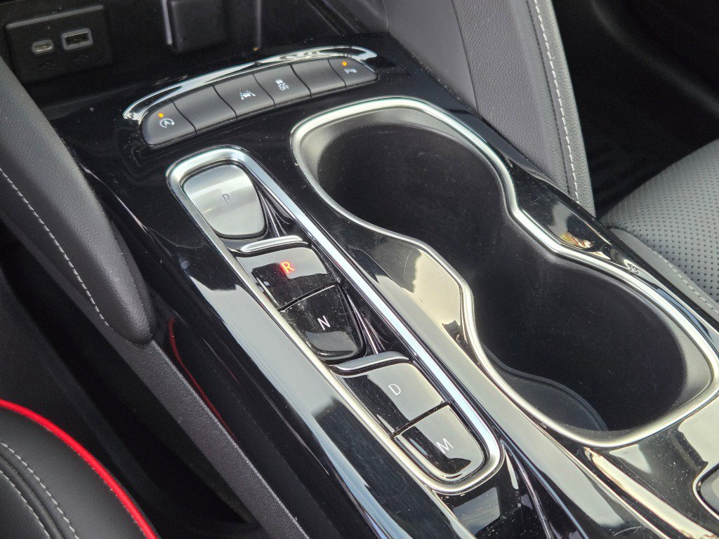 Used 2023 Buick Envision Essence w/ Sport Touring Package image 30