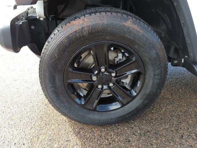 Certified 2020 Jeep Wrangler Unlimited Sahara AWD/4WD image 24