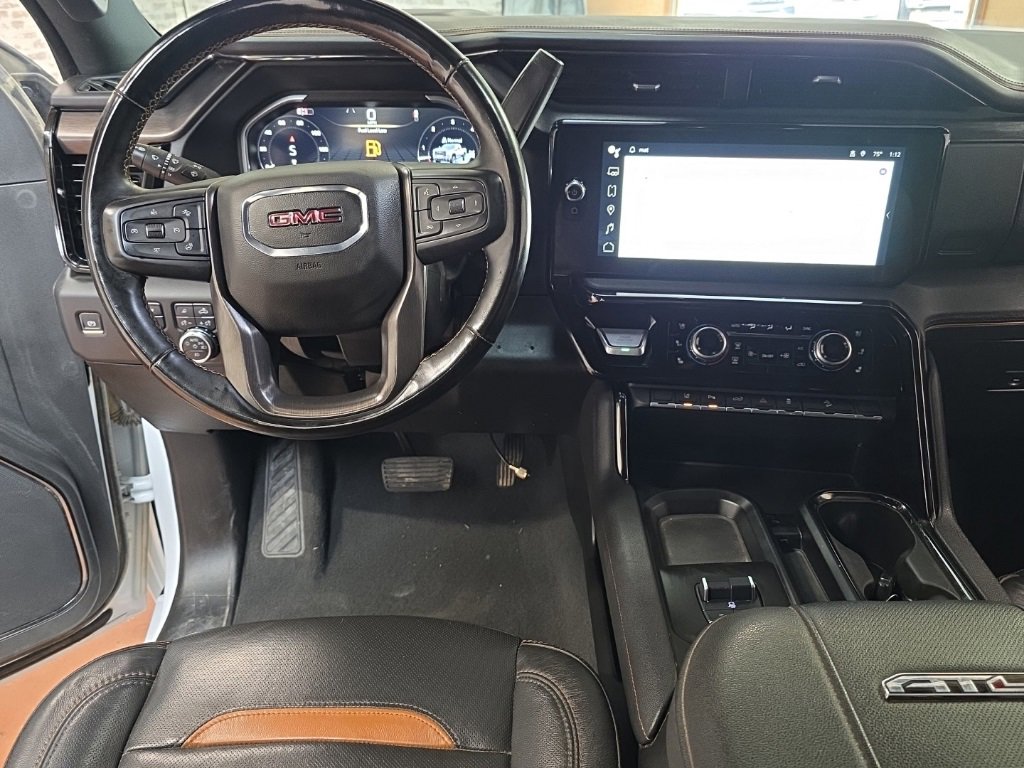 Used 2024 GMC Sierra 2500 AT4 w/ Technology Package image 16