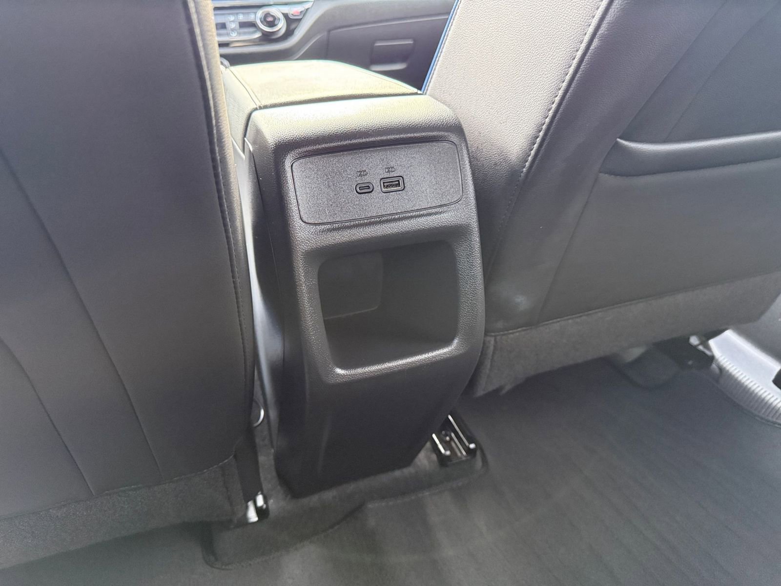 Used 2025 Buick Envista Sport Touring image 24