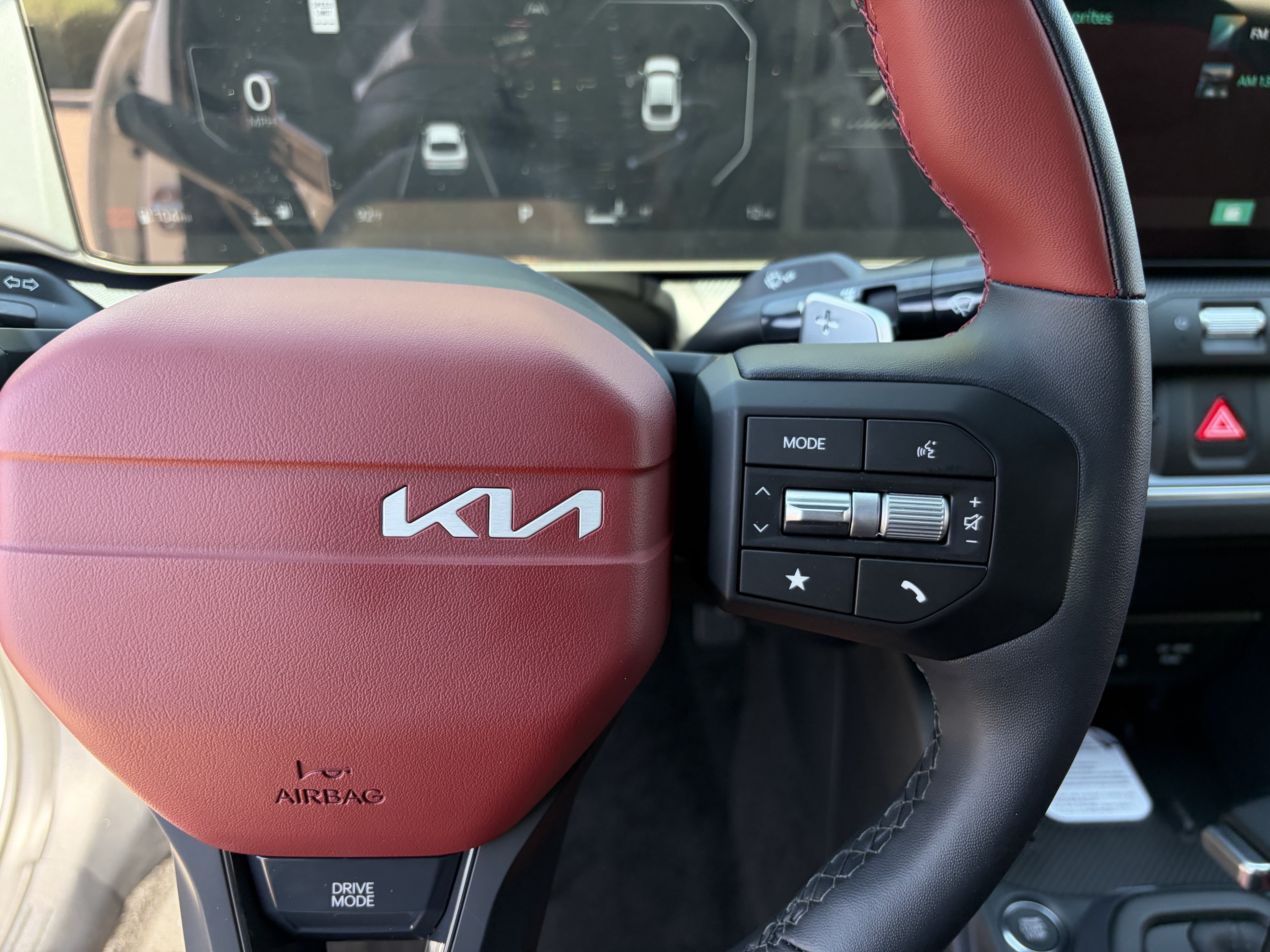 New 2026 Kia K4 GT-Line w/ GT-Line Premium Package FWD image 23