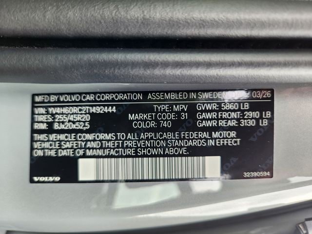 New 2026 Volvo XC60 T8 Plus w/ Climate Package AWD/4WD image 24