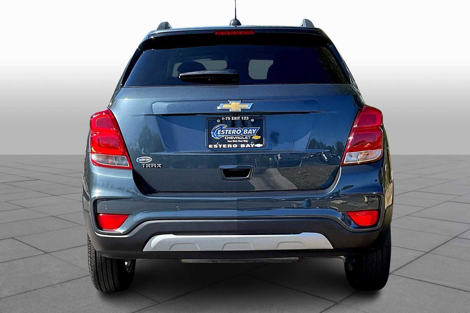 Certified 2021 Chevrolet Trax LT w/ Driver Confidence Package image 4