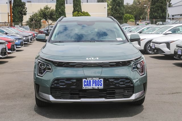 New 2026 Kia Niro Wind FWD image 3
