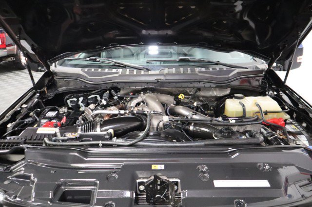 Used 2022 Ford F250 Platinum w/ FX4 Off-Road Package AWD/4WD image 79