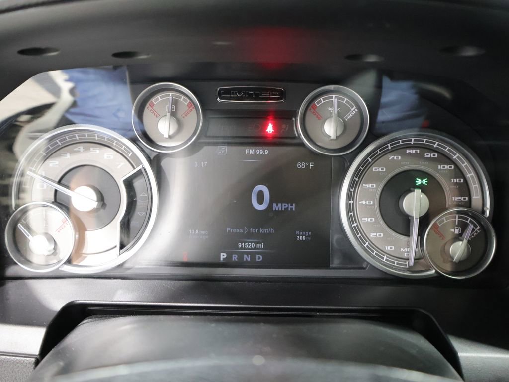 Used 2017 RAM 1500 Limited AWD/4WD image 43