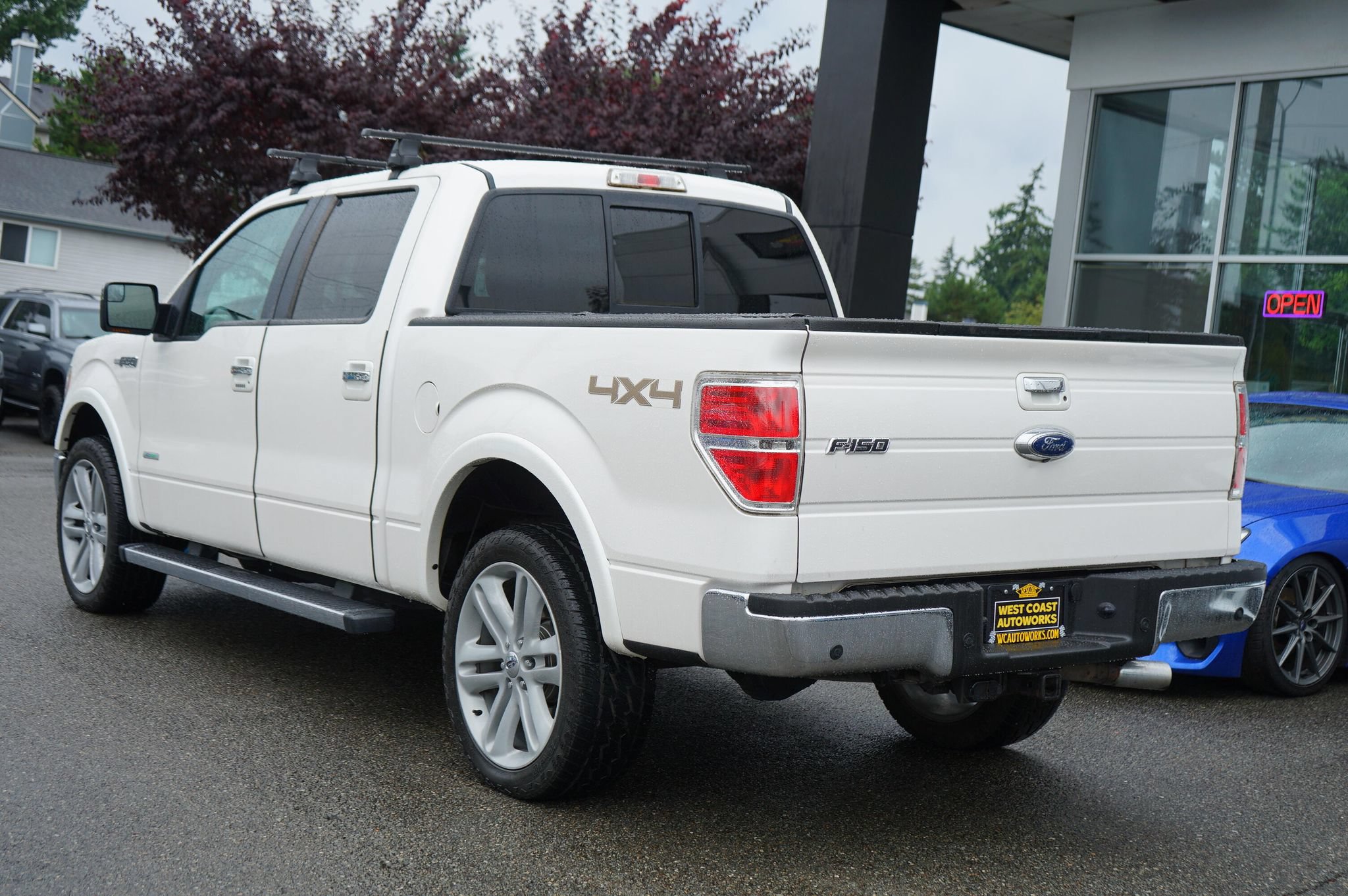 Used 2012 Ford F150 Lariat w/ Lariat Chrome Pkg AWD/4WD image 3