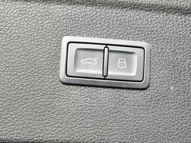 Used 2023 Audi Q5 2.0T Prestige AWD/4WD image 29