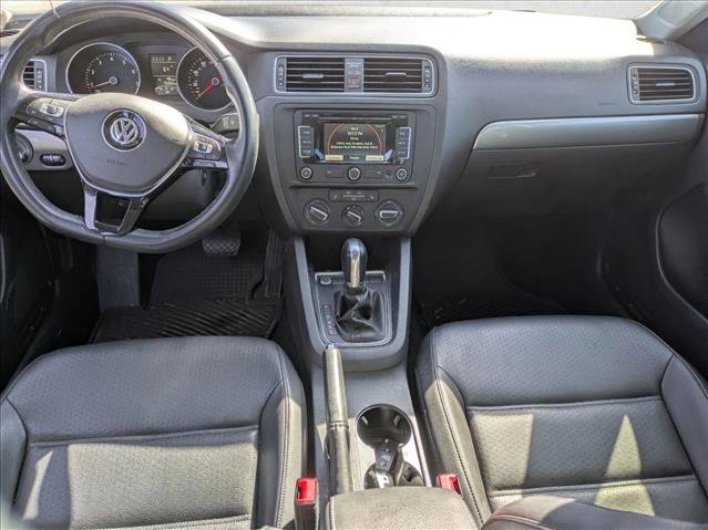 Used 2015 Volkswagen Jetta SE image 9
