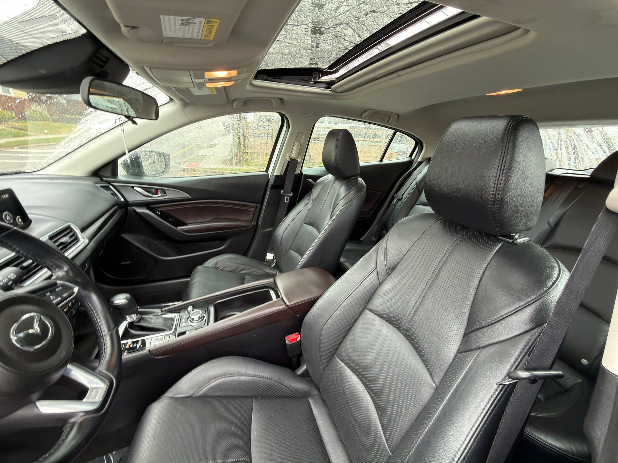 Used 2018 MAZDA MAZDA3 Grand Touring FWD image 20