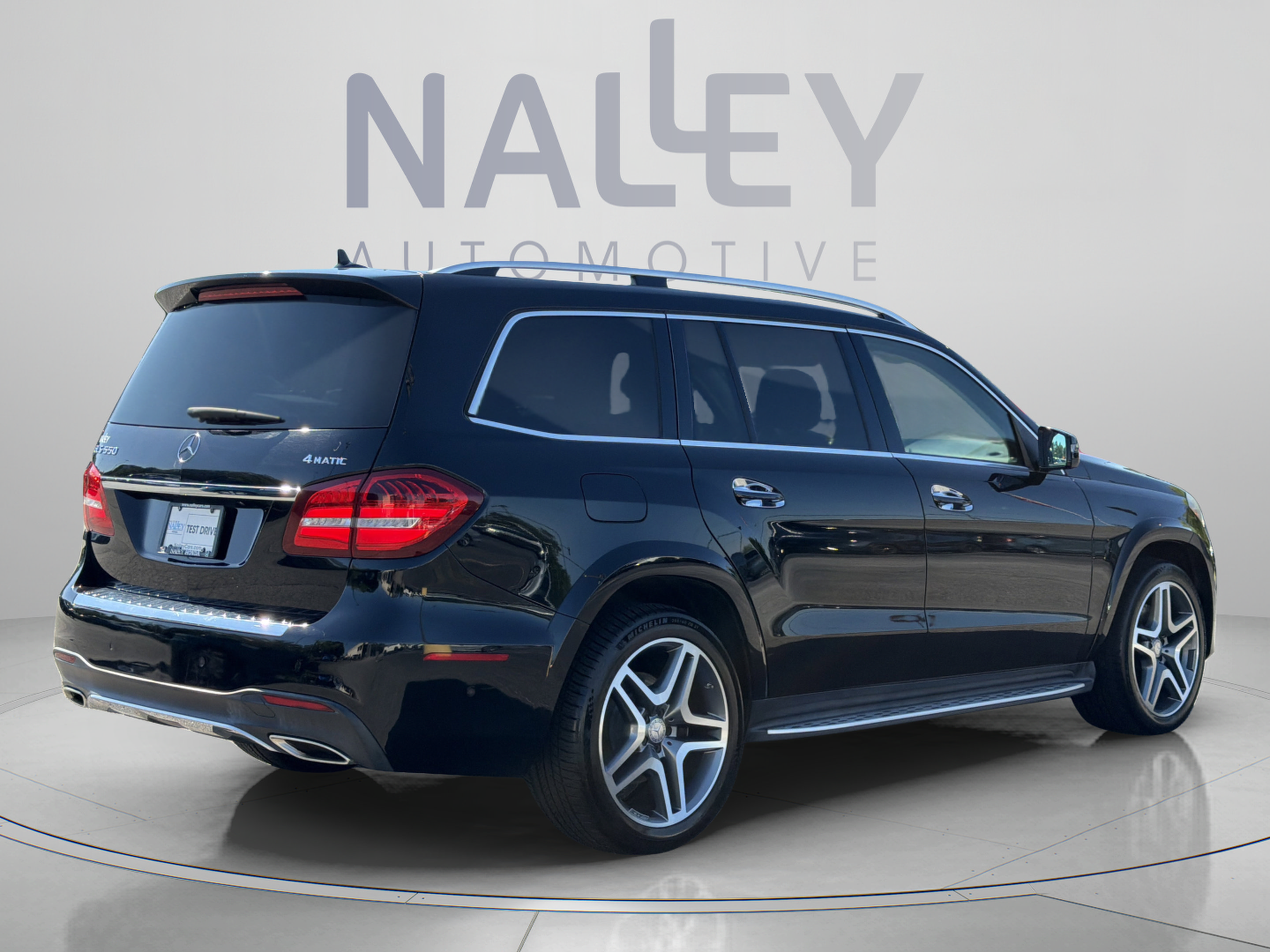 Used 2017 Mercedes-Benz GLS 550 4MATIC image 5