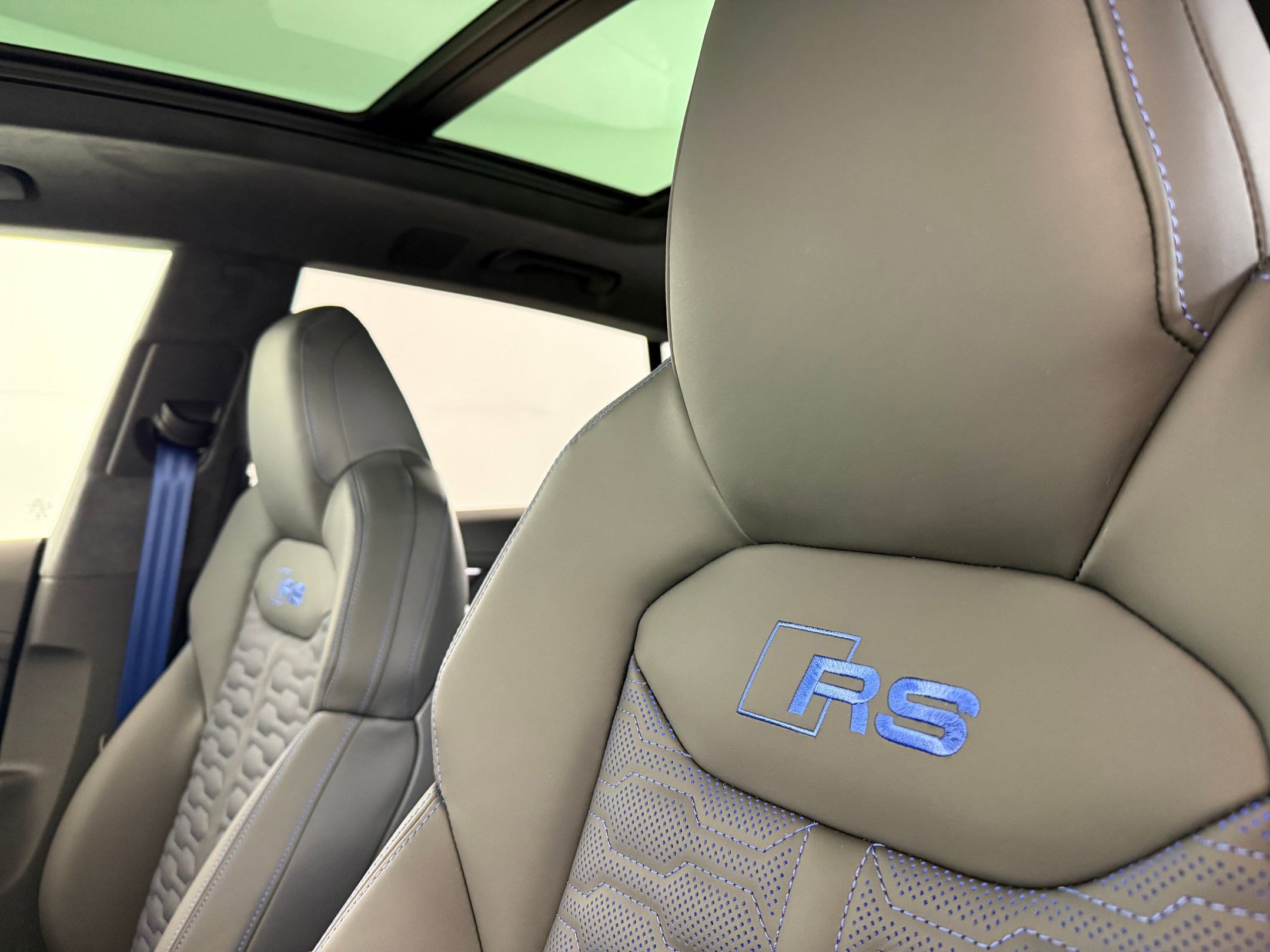 New 2026 Audi RS Q8 performance image 22