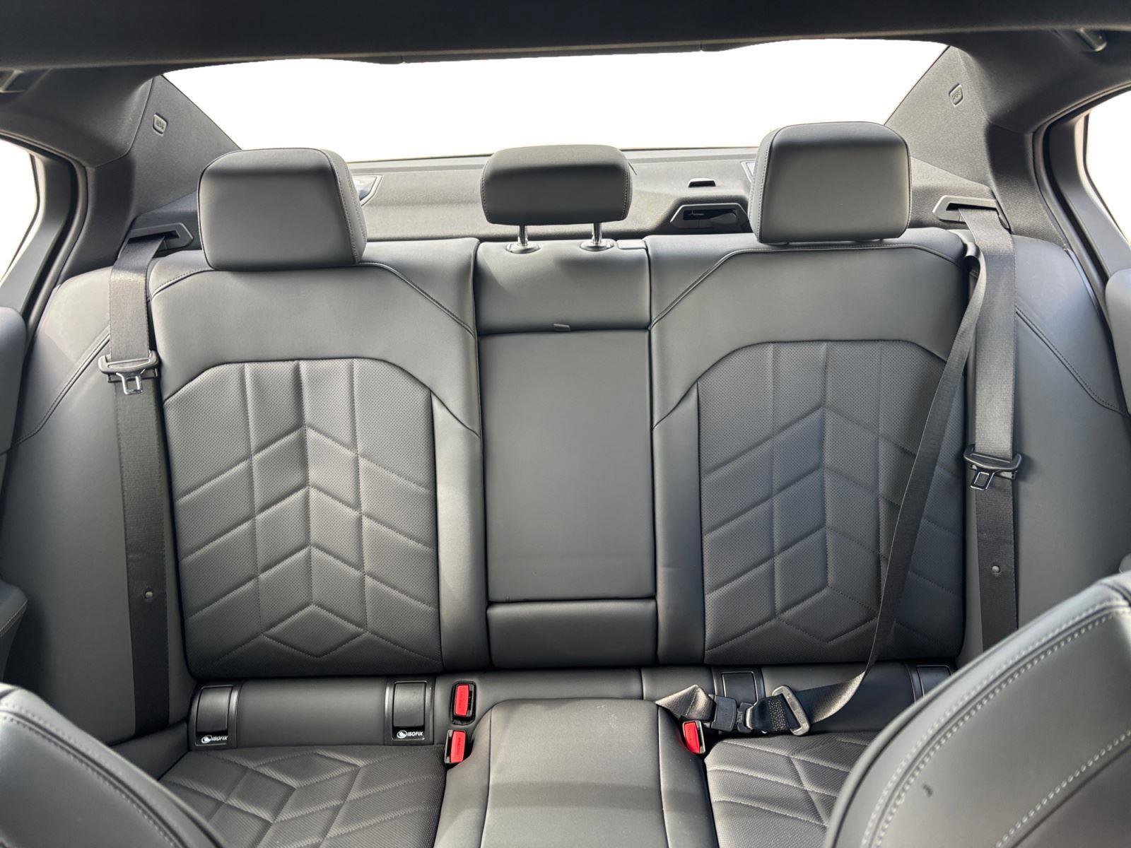 Used 2026 BMW 530i xDrive image 24