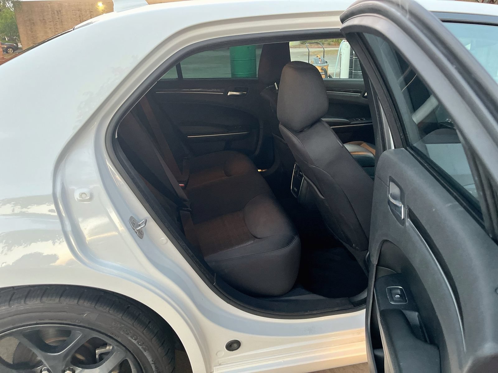 Used 2021 Chrysler 300 Touring w/ Sport Appearance Package RWD image 26