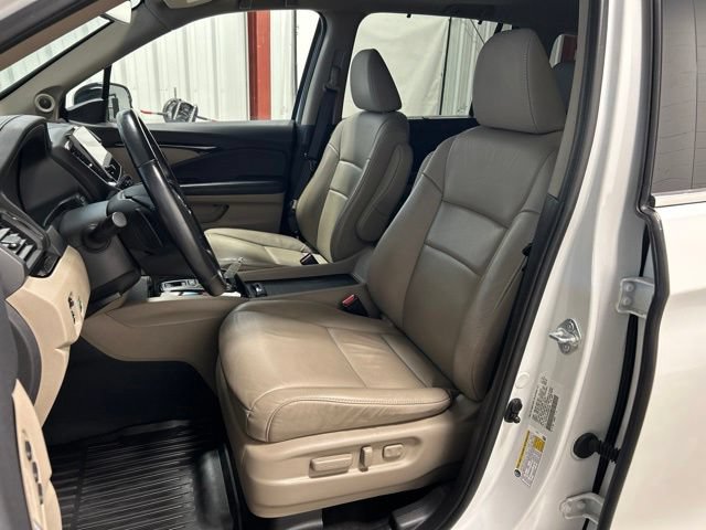 Certified 2021 Honda Pilot Touring image 15
