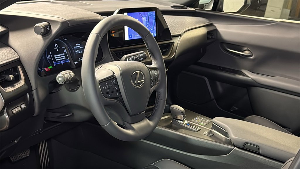 New 2025 Lexus UX 300h AWD image 25