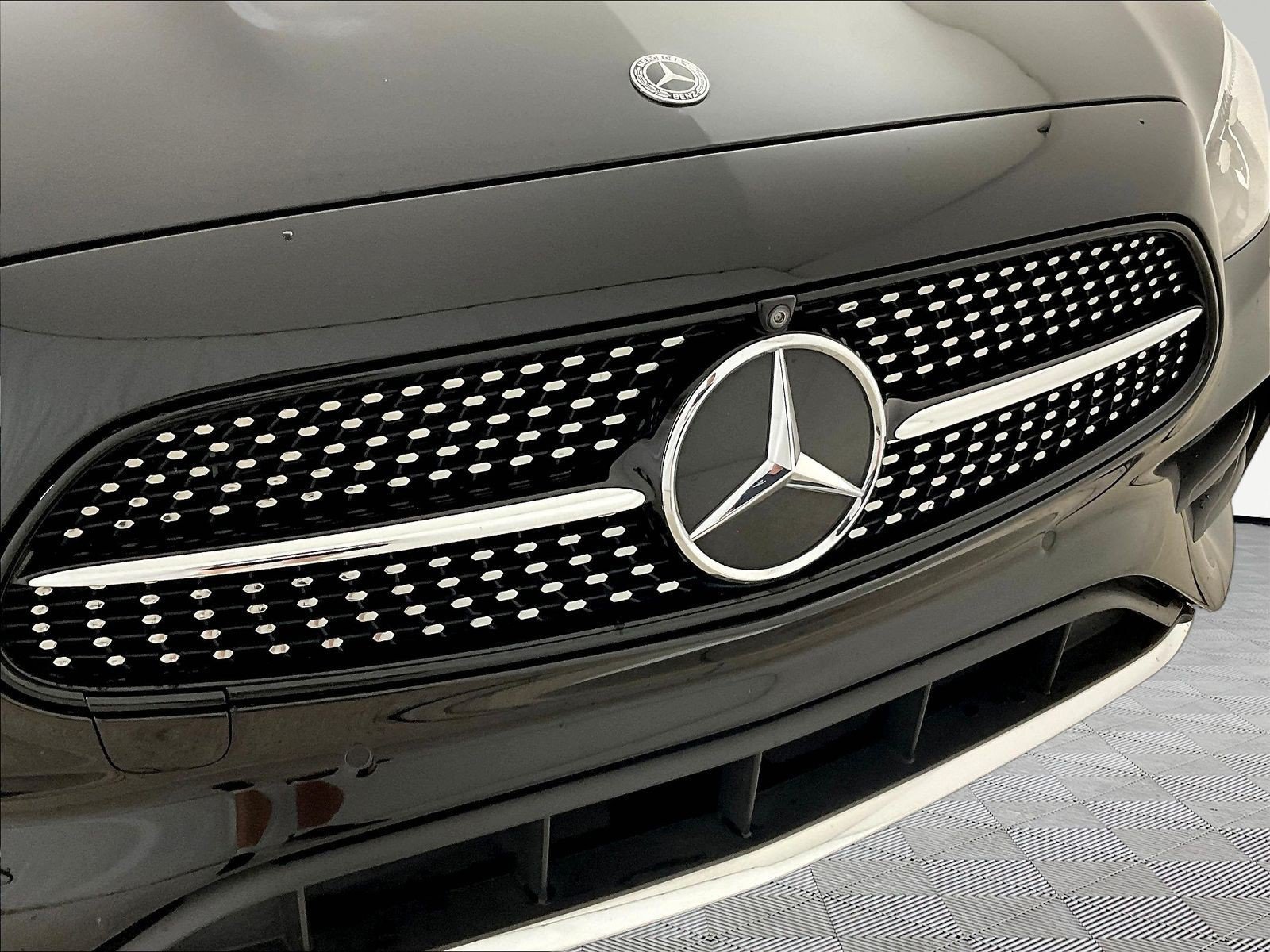 Used 2023 Mercedes-Benz E 350 4MATIC Sedan image 33